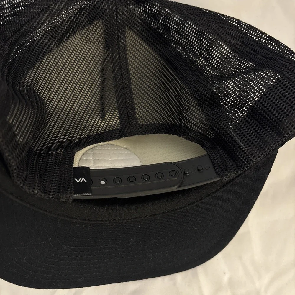 RVCA Mid Fit Black Mens Snapback Hat The‎ Balance Of Opposites